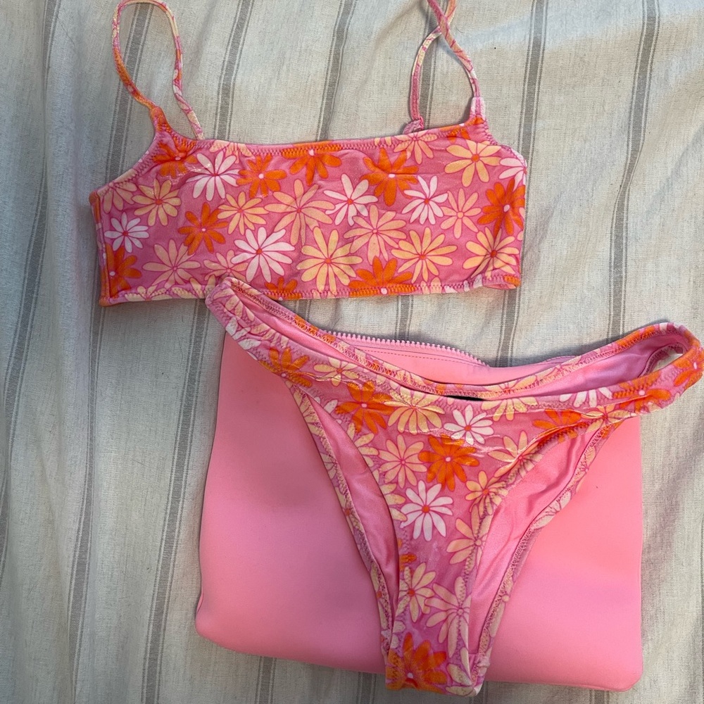 Triangl Bikini